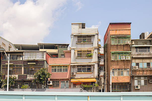 istock Cityscape view of Taipei Taiwan 2245331165