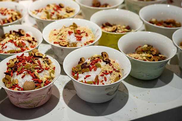 Eight-treasure tea contains red dates, goji berries, dried longan, and other ingredients.
