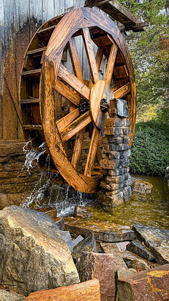 istock Vintage Water Wheel in Grand River Kentucky 2245581179