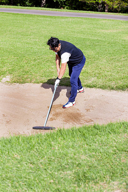 istock A middle-aged Japanese man enjoying golf 2245741608
