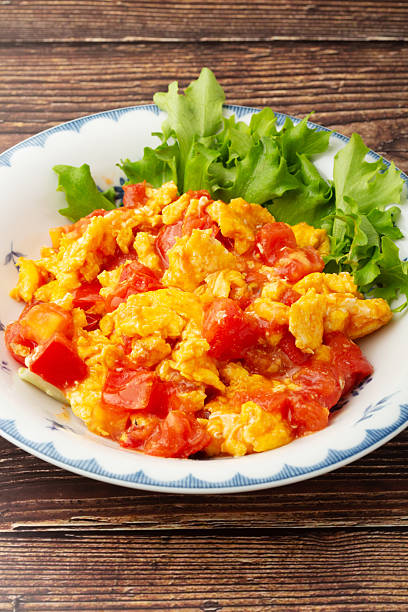 Egg and tomato stir fry