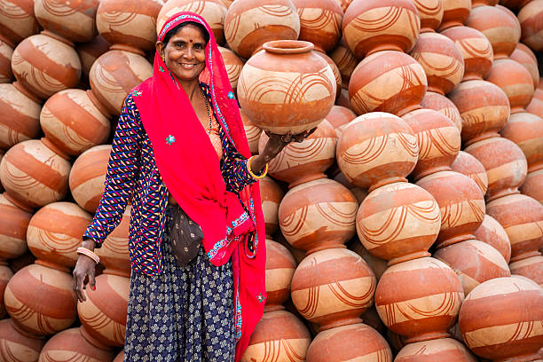 istock Pottery Vendor with Terracotta Pots — Jaipur, India 2246060378