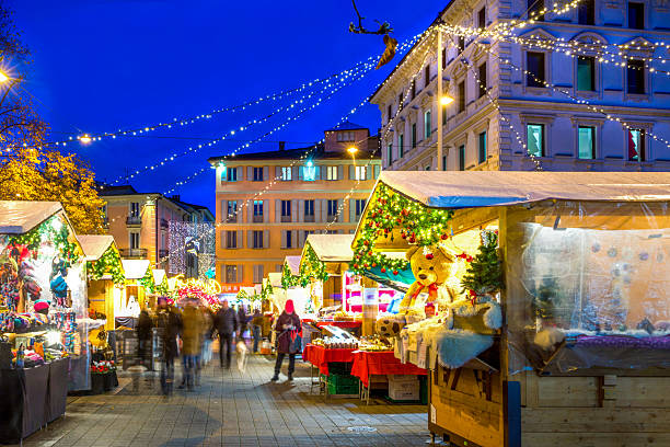 istock Christmas tree ON THE Piazza Riformo - blurredmotion people,, cafe and Town hall 2246068734