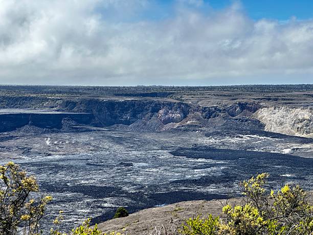 Kilauau Volcanic crater, Volcanoes National Park, Hilo, Hawaii.
