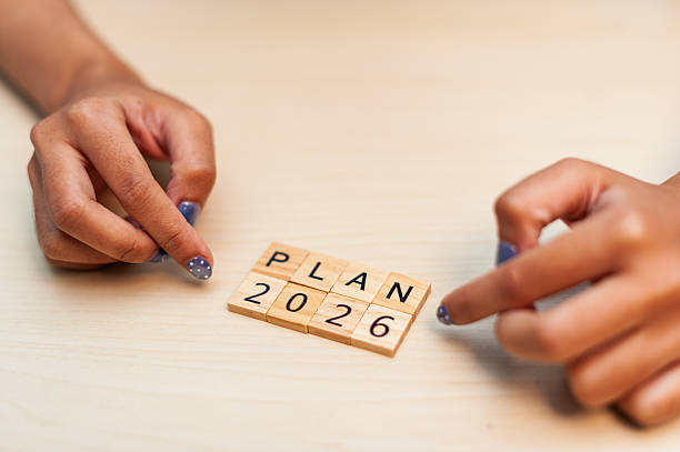 Strategizing future goals planning for 2026 desk setting actionable insights focused environment