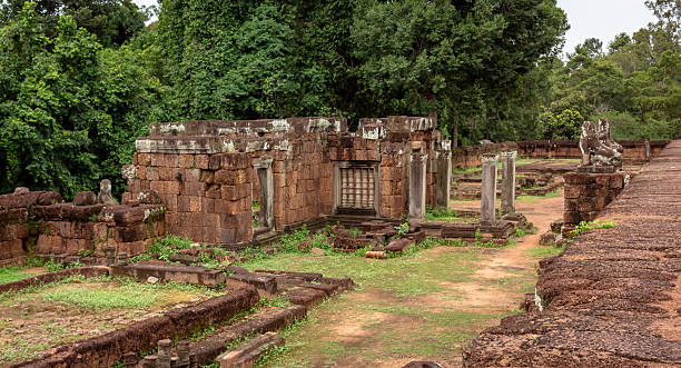 istock Red stone temple ruin complex structure of Angkor Wat 2246261678