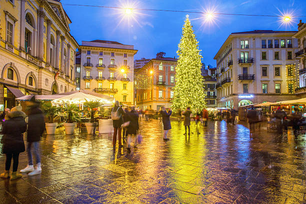 istock Christmas tree ON THE Piazza Riformo - blurredmotion people,, cafe and Town hall 2246345117