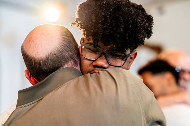 istock Faithful embracing on a church 2246362491