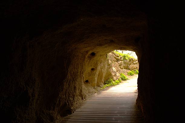 istock KING'S WAY.ARDALES. SPAIN. 2246365094
