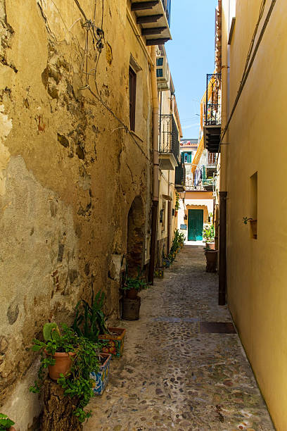 istock Alley In Cefalu, Sicily, Italy 2246394251