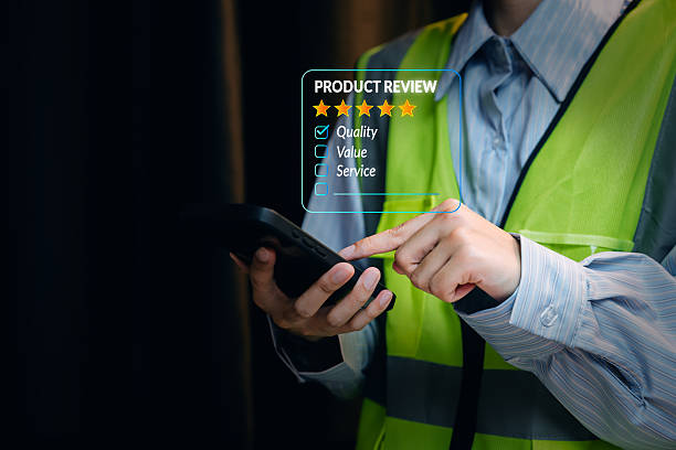 istock Worker tapping mobile product review panel, customer feedback insight, service quality evaluation, user experience awareness, improvement direction, rating analysis concept 2246672061