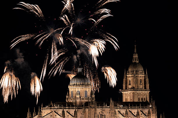 istock Spectacular Firework Show Illuminating Salamanca's Historic Architecture at Night 2246706395