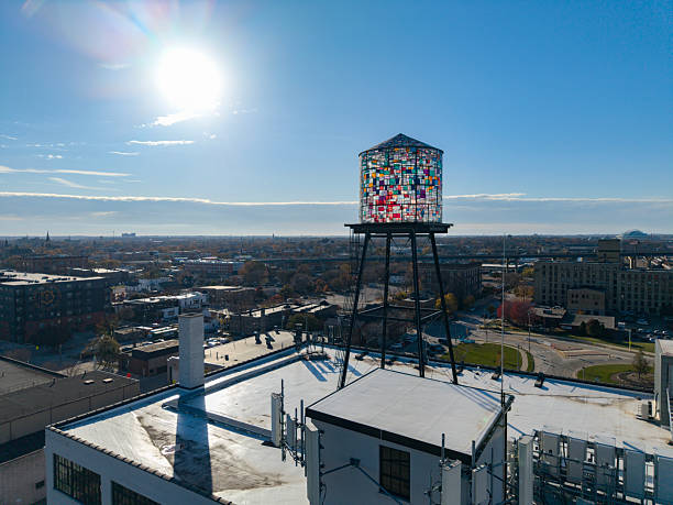 Kingsburg, California, USA - July 14, 2021: The iconic Swedish Coffee Pot decorated water tower rises above the historic downtown city center.