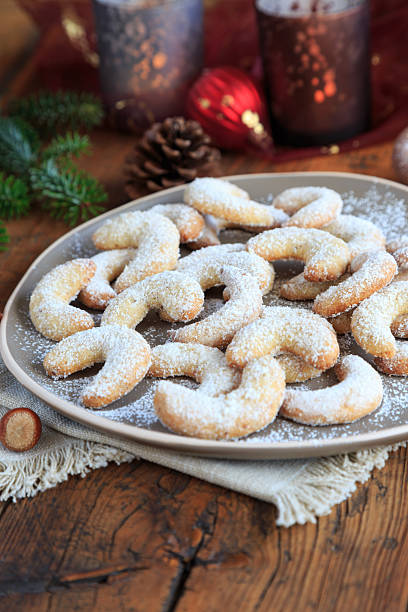 istock homemade vanilla crescent cookies 2246789683