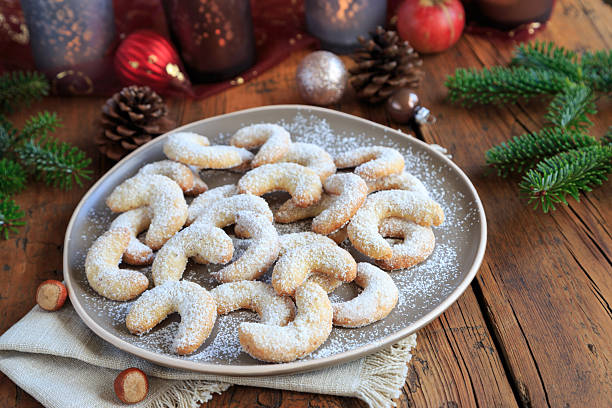 istock homemade vanilla crescent cookies 2246789690