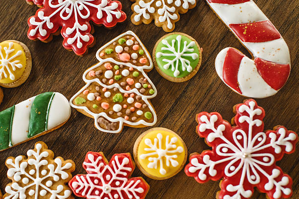 istock Christmas gingerbread cookies 2246995556