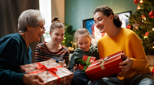 istock family celebrating Christmas 2247085049