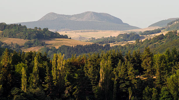 Lac volcanique autour de Le-Puy-en-Velay