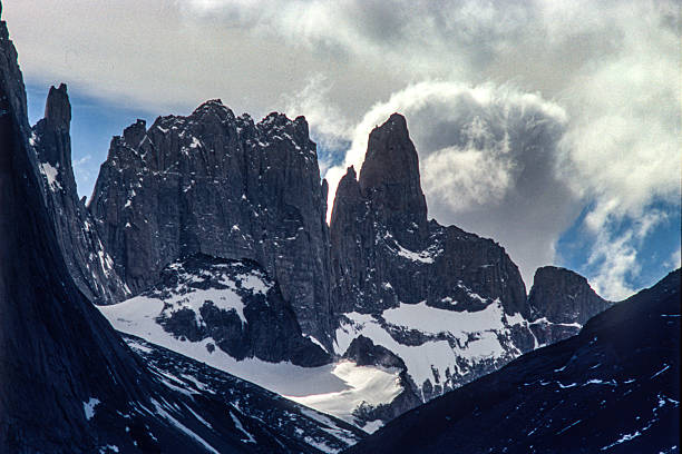 istock torres del paine 2247318944