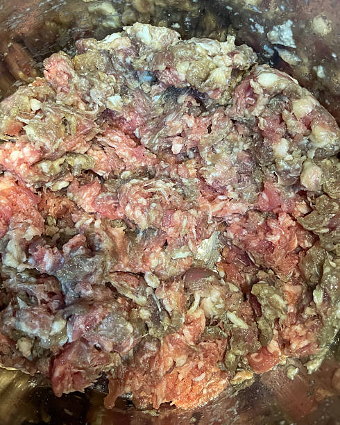 Minced meat with a gray tint
