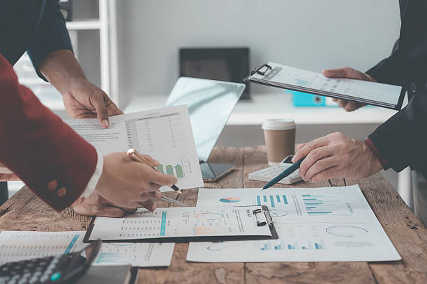 istock Business teams analyze financial data and charts together on digital tablets and laptops and digital tablets to plan investment projects. 2247468746