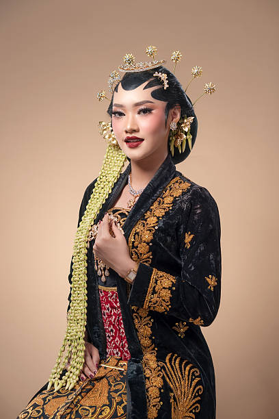 istock Elegant Javanese Bride in Traditional Wedding Style 2247575587