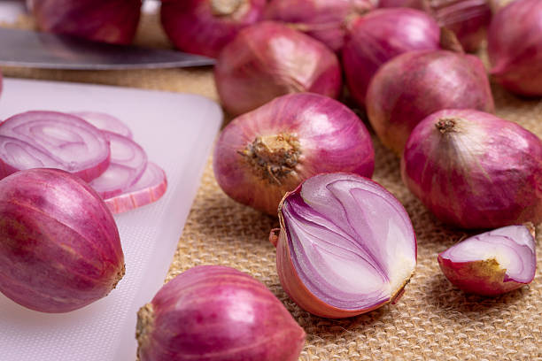shallot or onion put on the cutting board.