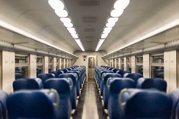 When the nigth comes, even the most trafficky trains get empty.