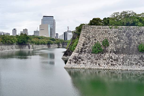 Japan, Osaka Castle, was built during the Azuchi-Momoyama period and was rebuilt during the Edo period. It has a history of over 600 years and covers an area of approximately 710,000 square meters. It is located in the Chuo Ward of Osaka City, Japan, within the Osaka Castle Park and is one of the famous attractions in Osaka.In 1931, the Osaka Castle Keep was designated as a material cultural heritage of Japan; in 1997, Osaka Castle was designated as a material cultural heritage by the Japanese government.