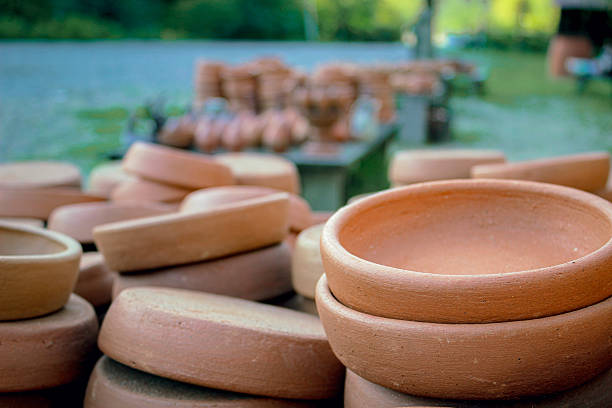 Earthen vessels for cooking specialties