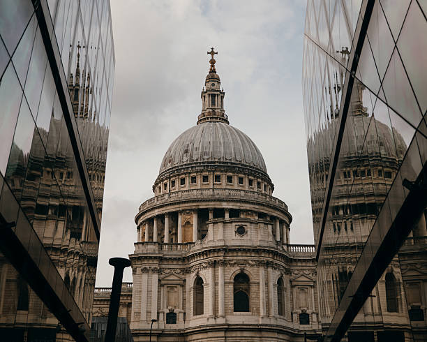 istock St. Paul's Cathedral Framed by Modern Glass Office Buildings 2247986635