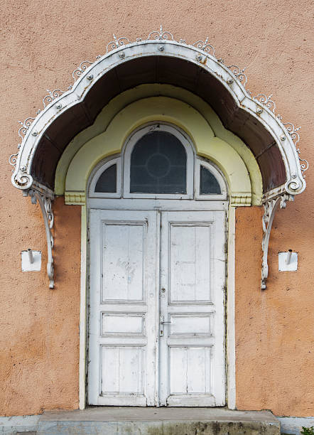 Former garrison barracks in Suomenlinna. Suomenlinna is a sea fortress comprising eight islands, about 4 km southeast of the Helsinki city centre. It became a UNESCO World Heritage Site in 1991.