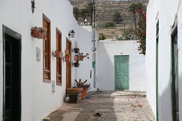 Glimpse of Haría, a village located in a valley known as the Valley of 1,000 Palms in the north of Lanzarote. Here the Canarian artist César Manrique lived the last years of his life.