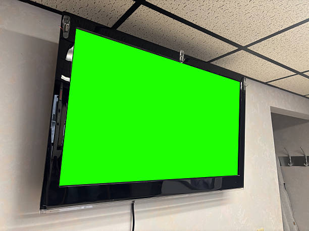 istock A Wall Mounted Green Screen TV in Doctor Office 2248297033