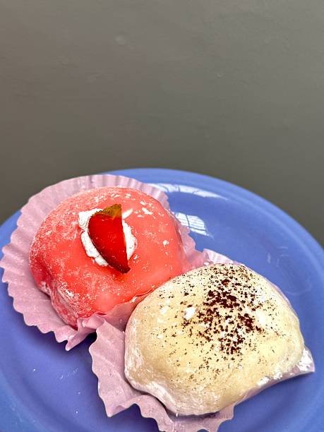 Strawberry and Tiramisu Mochi