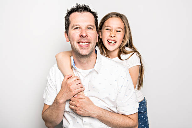 A young girl with her father bonding indoorshttp://195.154.178.81/DATA/i_collage/pi/shoots/783355.jpg
