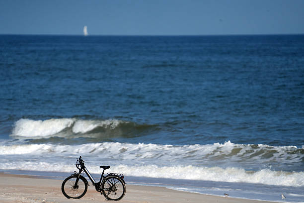 istock Sunrise on the Atlantic Ocean 2248454662