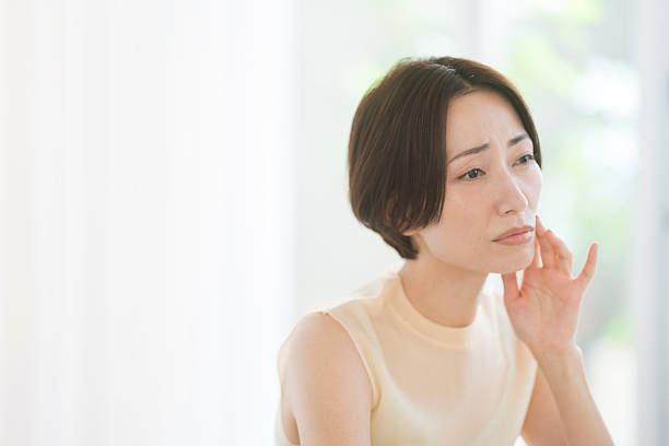istock Middle-aged Japanese woman 2248662644