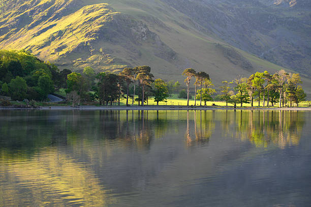 View from the southern lakeshore of Derwent Water in the Lake District of Cumbria, England.