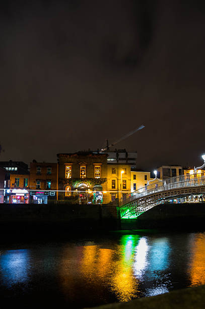 ha' penny bridge in dublin