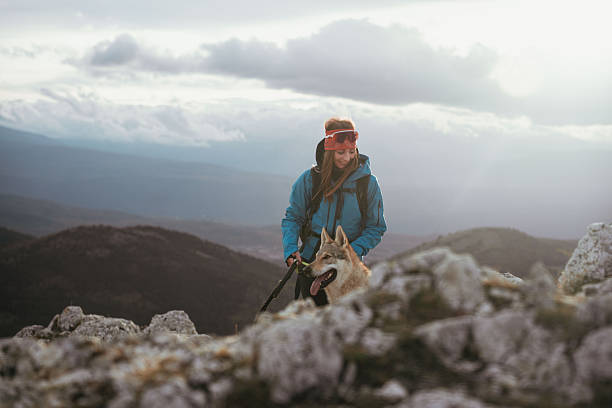 istock HIKING, Sharon&Kyra at Rocca Calascio (Abruzzo) 2248945419