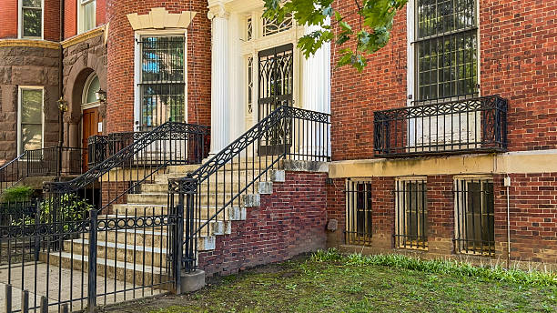 istock Historic brick townhouses in Washington D.C. 2249038146