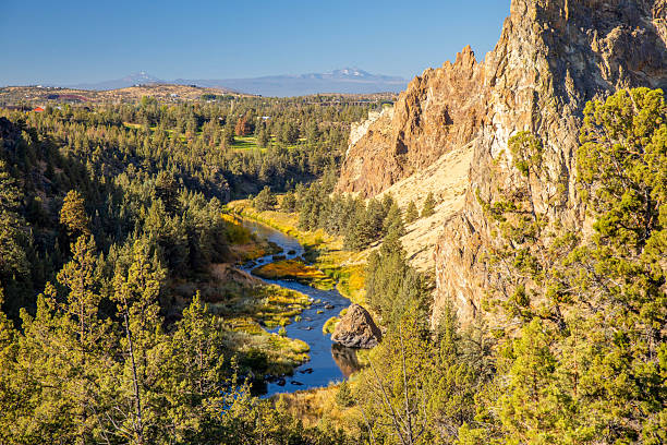 istock A Panoramic View of Smith Rock Cliffs and the Crooked River on a Summer Day 2249048140