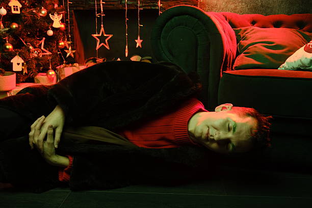 istock Relaxing evening featuring Christmas decor and nostalgic warmth 2249634732