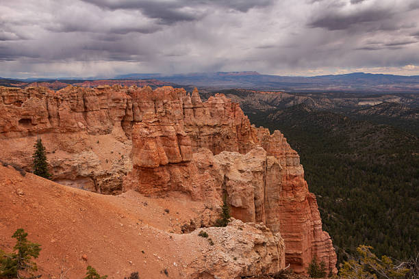 Black Birch Canyon in Bryce Canyon National Park offers a glimpse of the park's southernmost hoodoos, which are the tall, pointed rock spires Bryce Canyon is famous for.