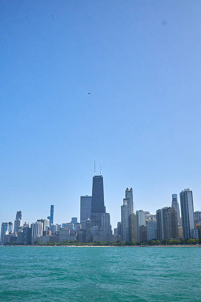 istock Chicago skyline on a sunny day 2249783501