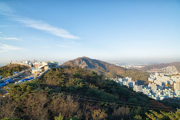 City Seoul View on Inwangsan Mountain Seoul City Wall, Seoul Korea 서울 인왕산 한양도성