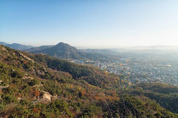istock November Weekend Hiking in Seoul 2249845027