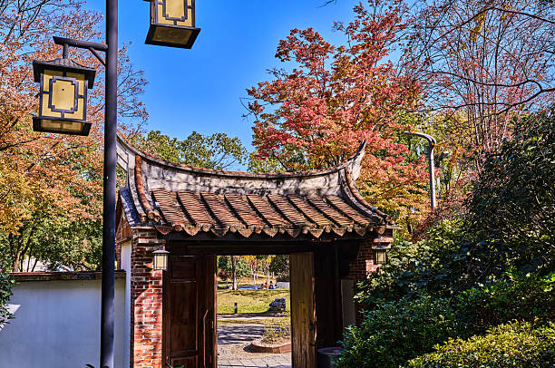 Traditional Chinese garden-style architecture