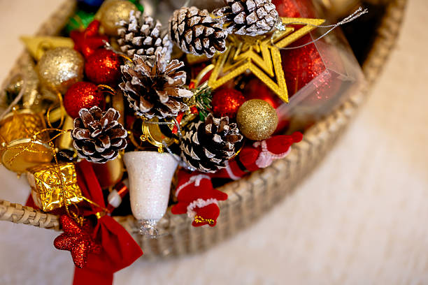 Decorated basket with confetti on the car hub